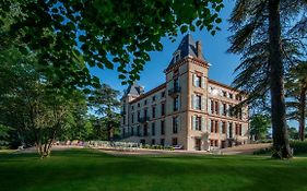Chateau De Fiac - Luxurious Hotel & Spa